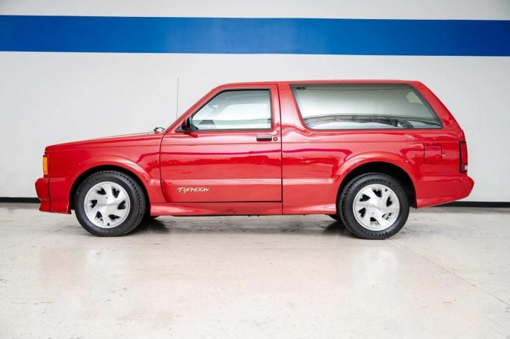 1993 GMC Typhoon driver side profile.