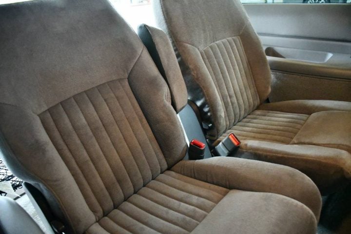 1996 Pontiac Trans Sport seats.