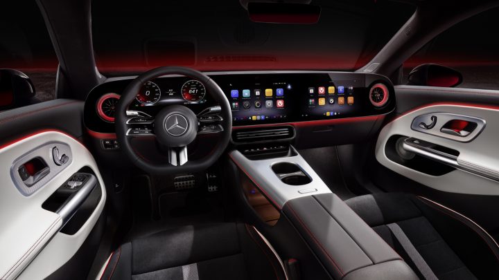 2026 Mercedes-Benz CLA Superscreen.