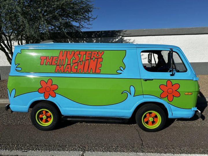 1964 Chevy G10 Mystery Machine passenger side profile.