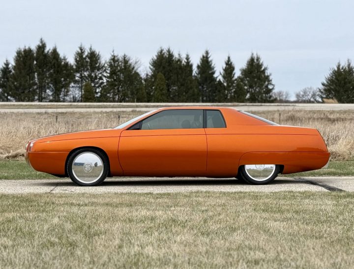 1998 Cadillac EldoRODo driver side profile.