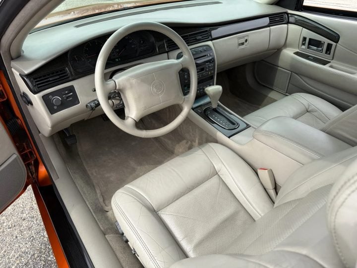 1998 Cadillac EldoRODo dash.