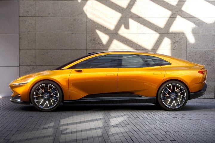Side profile view of the Buick Electra GS Concept unveiled in China.