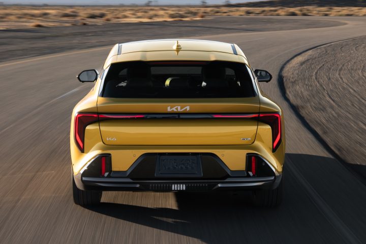 2026 Kia K4 Hatchback rear end.