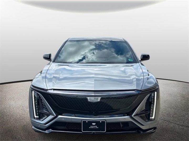 The front end of the 2026 Cadillac Lyriq-V.