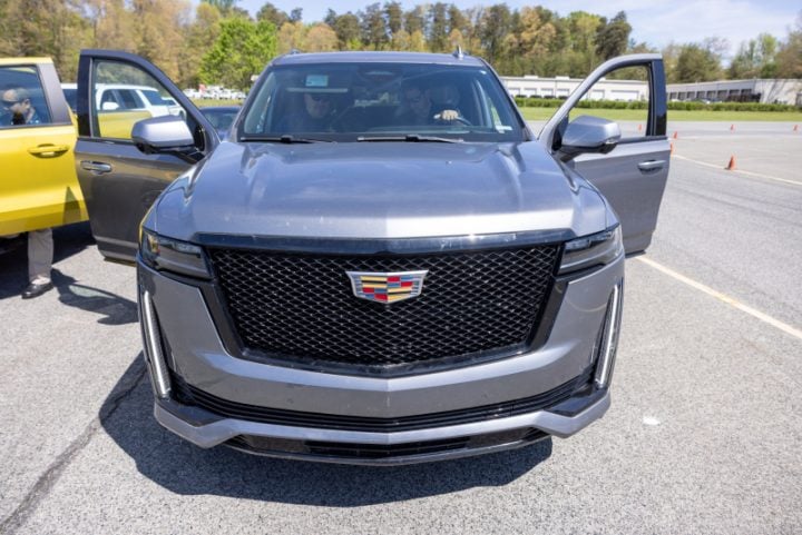 Cadillac Escalade front end.