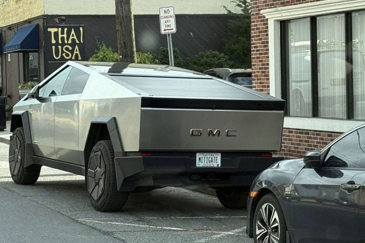 Tesla Cybertruck rear three quarter angle.