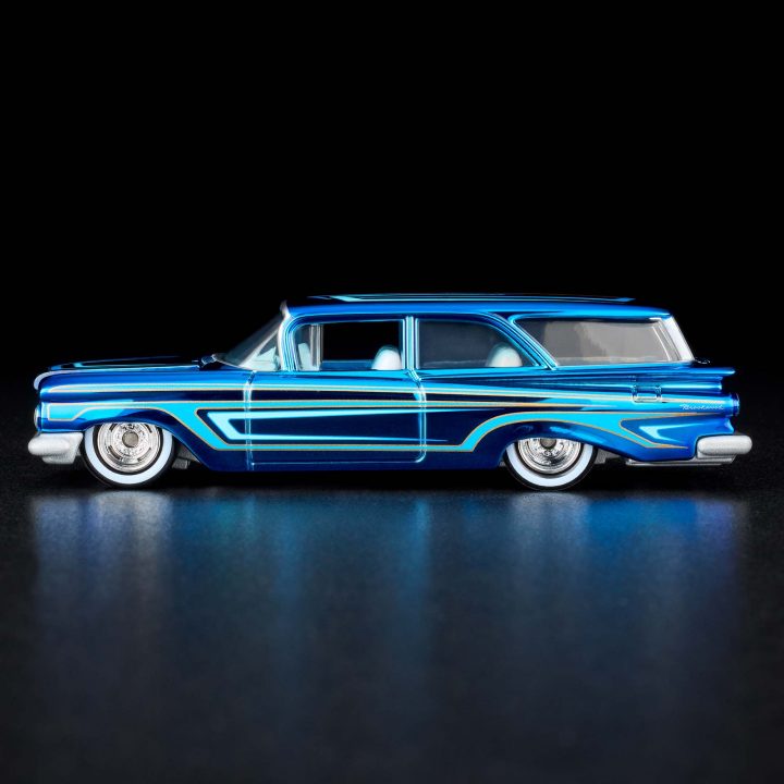 Hot Wheels 1959 Chevy Brookwood side profile.