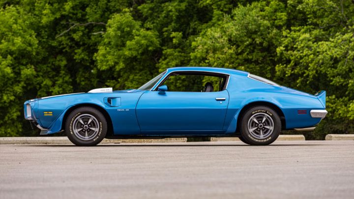 Side profile view of the 1972 Pontiac Trans Am heading to auction.