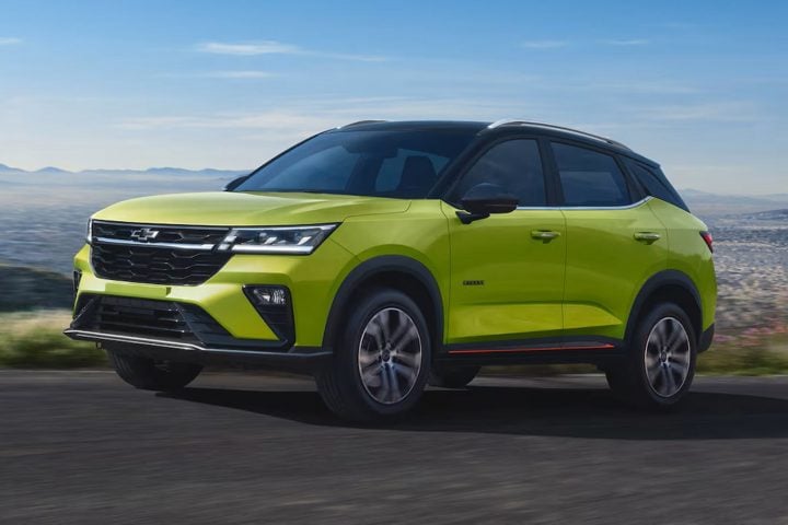 Front three-quarter view of the 2026 Chevy Groove RS for the Middle East.