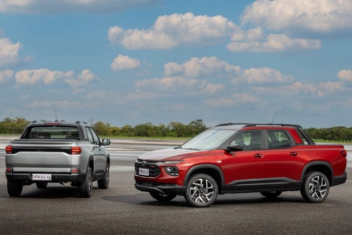 View of two parked 2026 Chevy Montana units for South America.
