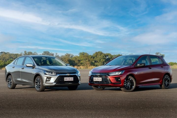 Front three-quarter view of the 2026 Chevy Onix and Onix Plus for Argentina.