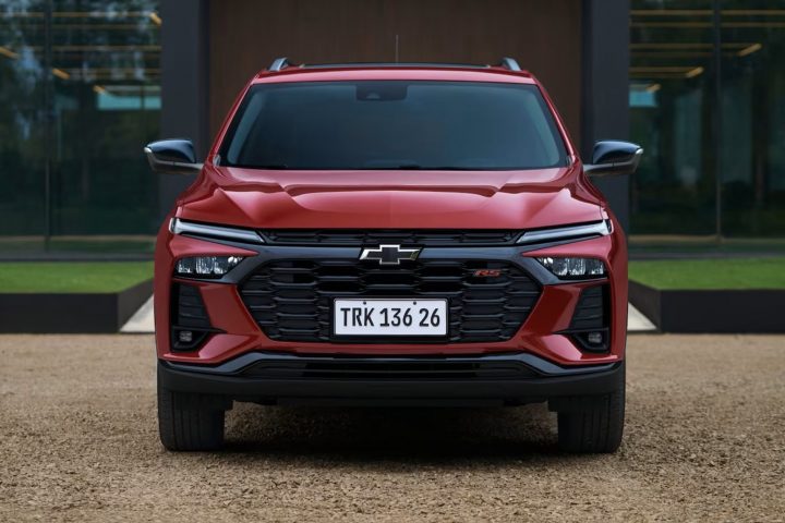 Front-end view of the refreshed 2026 Chevy Tracker for South America.
