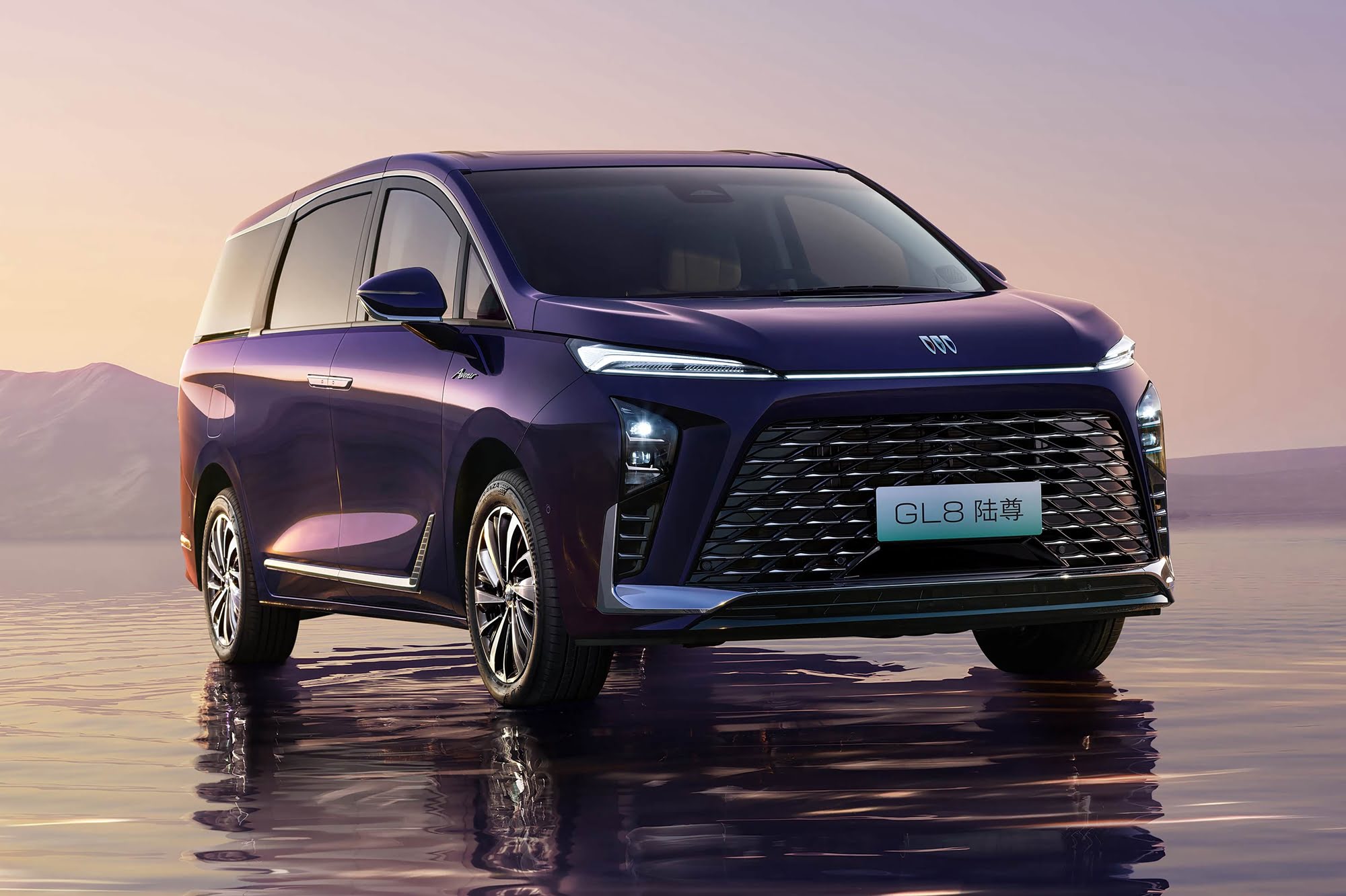 GLAY dEXPO 2024-2025 ガーランド Dixie Mitsubishi | The 2025 OUTLANDER PHEV GT S-AWC in